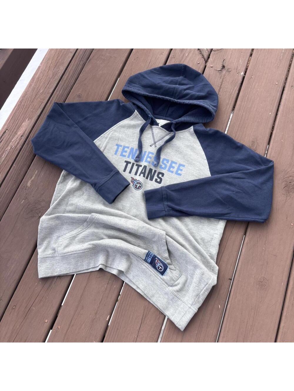 Tennessee Titans Hoodie NFL Team Apparel Gray Blue Pullover Men’s Medium 22x26